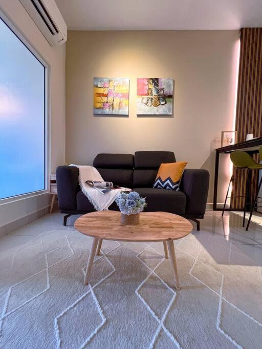 Modern Suites At Arte Mont Kiara By Iconique Kuala Lumpur Eksteriør bilde