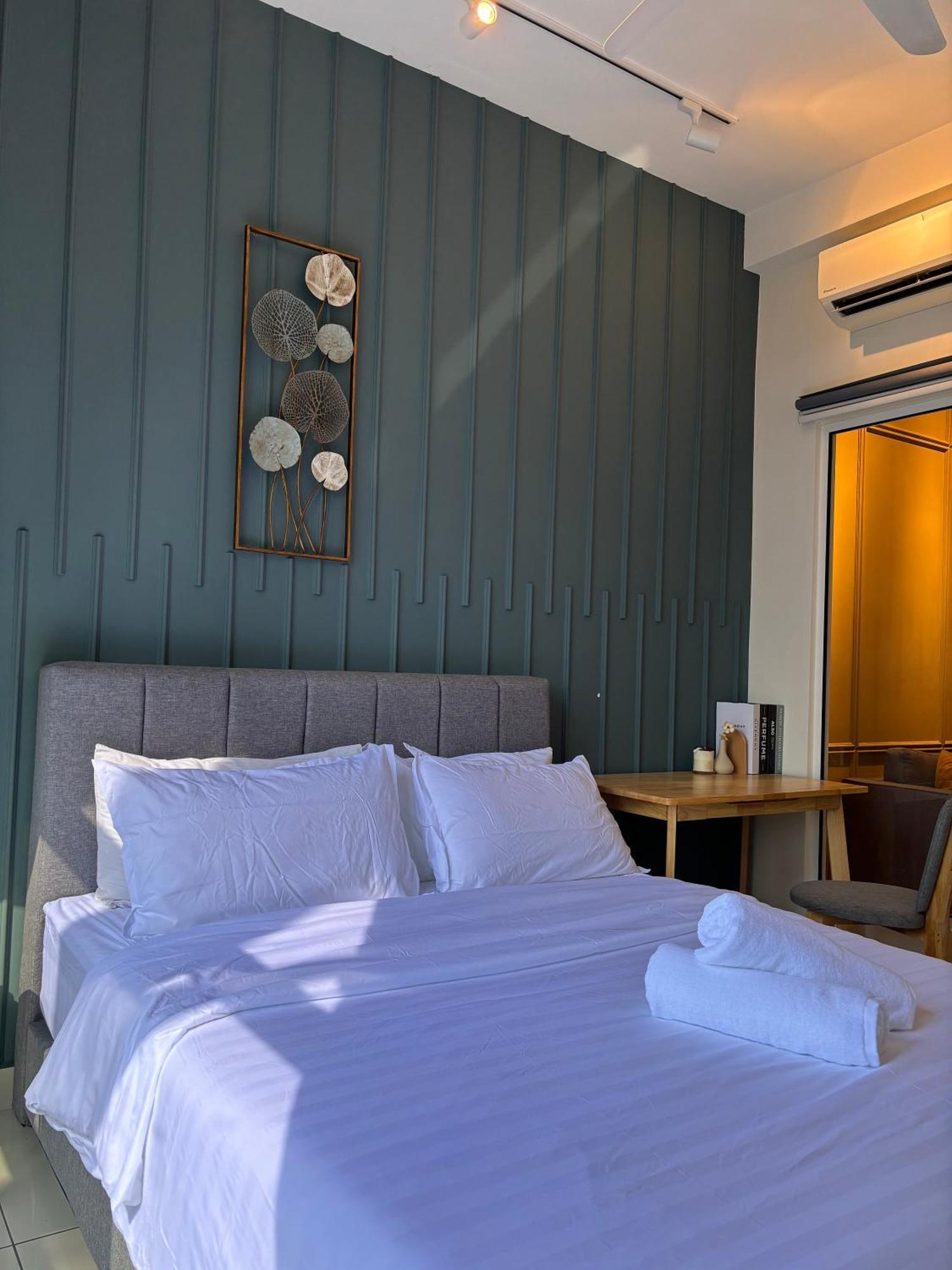 Modern Suites At Arte Mont Kiara By Iconique Kuala Lumpur Rom bilde